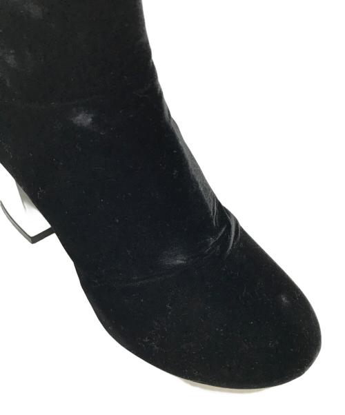 MM6 Maison Margiela（エムエムシックスメゾンマルジェラ）MM6 Maison Margiela (エムエムシックスメゾンマルジェラ) VELVET BOOTS ブラック サイズ:37の古着・服飾アイテム