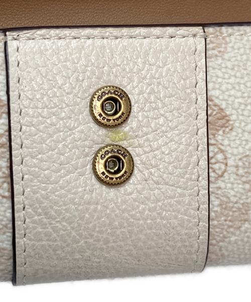 COACH（コーチ）COACH (コーチ) 6 リング キー ケース・ホース アンド キャリッジ プリント アイボリーの古着・服飾アイテム