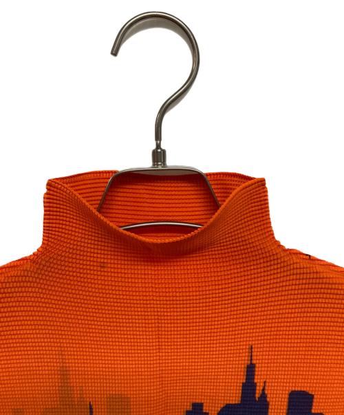 me ISSEY MIYAKE（ミーイッセイ ミヤケ）me ISSEY MIYAKE (ミーイッセイ ミヤケ) プリーツノースリーブカットソー マルチカラー サイズ:-の古着・服飾アイテム