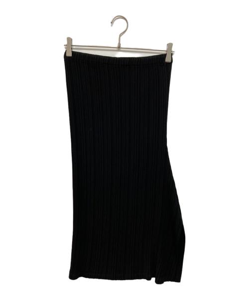 ISSEY MIYAKE FETE（イッセイミヤケフェット）ISSEY MIYAKE FETE (イッセイミヤケフェット) スリット入りプリーツスカート ブラック サイズ:3の古着・服飾アイテム