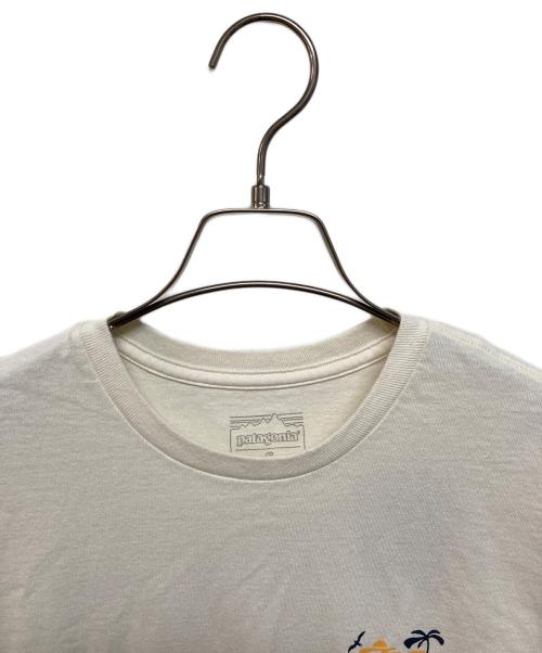 Patagonia（パタゴニア）Patagonia (パタゴニア) ノースショア・ハレイワ Tシャツ ホワイト サイズ:S 未使用品の古着・服飾アイテム