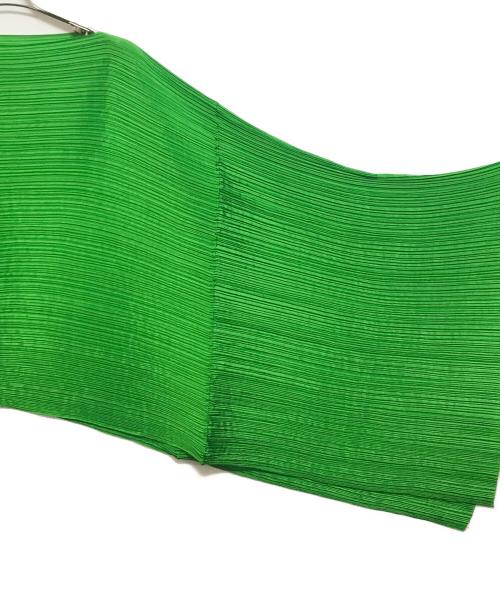 PLEATS PLEASE（プリーツプリーズ）PLEATS PLEASE (プリーツプリーズ) プリーツポンチョ グリーン サイズ:-の古着・服飾アイテム