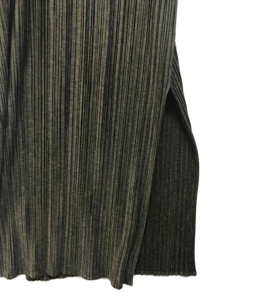 PLEATS PLEASE（プリーツプリーズ）PLEATS PLEASE (プリーツプリーズ) ボウタイワンピース カーキ サイズ:4の古着・服飾アイテム