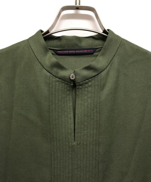GRANDMA MAMA DAUGHTER（グランマママドーター）GRANDMA MAMA DAUGHTER (グランマママドーター) フロントステッチウールワンピース オリーブの古着・服飾アイテム