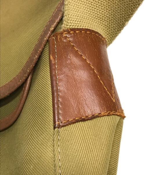 brady（ブレディ）Brady (ブレディ) ARIEL TROUT LARGE ブラウンの古着・服飾アイテム