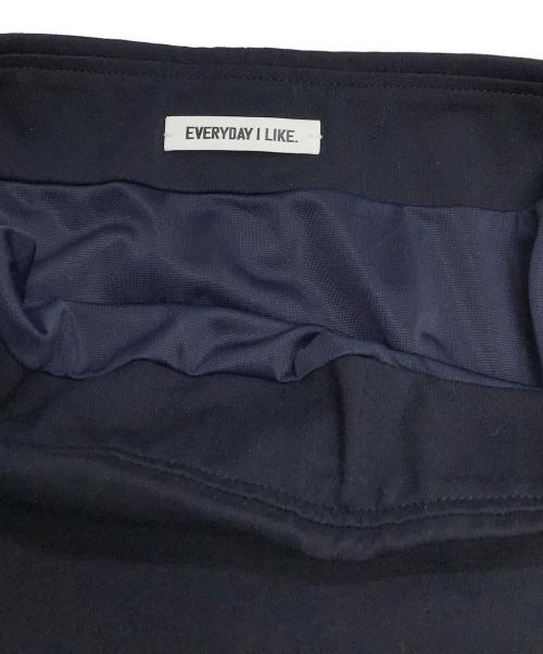 EVERYDAY I LIKE.（エヴリデイ アイ ライク）EVERYDAY I LIKE. (エヴリデイ アイ ライク) Jersey Long Tight スカート ネイビー サイズ:Sの古着・服飾アイテム