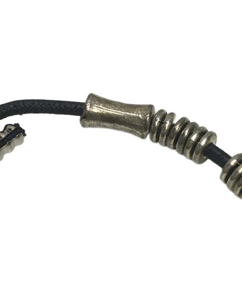 TOGA ARCHIVES（トーガアーカイブス）TOGA ARCHIVES (トーガアーカイブス) メタルバングル ブラック×シルバーの古着・服飾アイテム