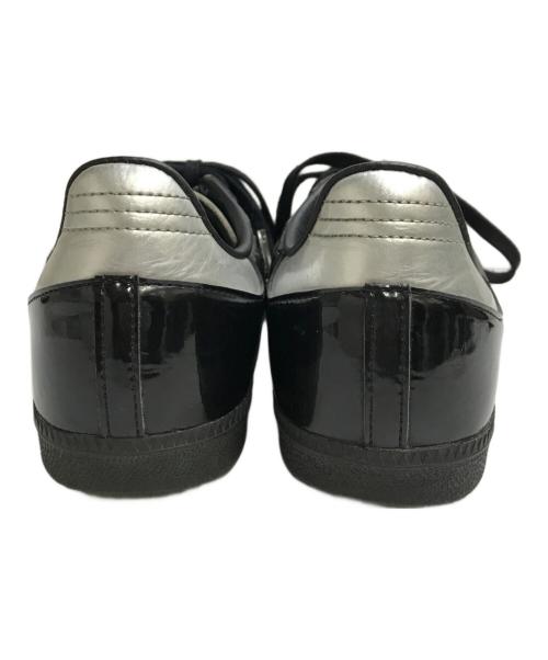 adidas（アディダス）adidas (アディダス) atmos (アトモス) SAMBA ATMOS “Tuxedo” シルバー×ブラック サイズ:28cmの古着・服飾アイテム