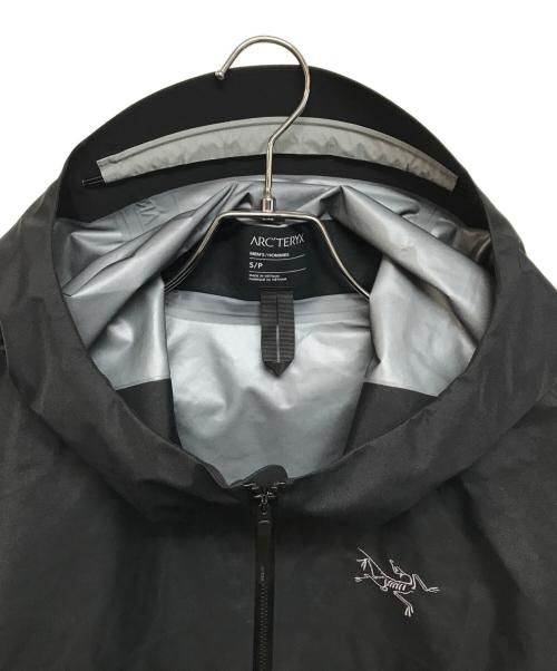ARC'TERYX（アークテリクス）ARC'TERYX (アークテリクス) BETA SL JACKET ブラック サイズ:S 未使用品の古着・服飾アイテム