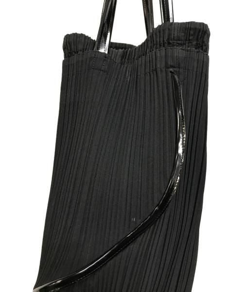 PLEATS PLEASE（プリーツプリーズ）PLEATS PLEASE (プリーツプリーズ) プリーツハンドバッグ ブラック サイズ:-の古着・服飾アイテム