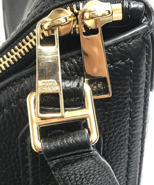MARC JACOBS（マークジェイコブズ）MARC JACOBS (マークジェイコブス) レザーフラップショルダーバッグ ブラックの古着・服飾アイテム