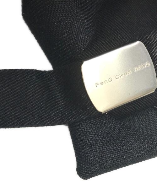 FenG CHen WANG（フェンチェンワン）FENG CHEN WANG (フェンチェンワン) PHOENIX EMBROIDERED CANVAS CAP ブラック サイズ:OS（ONE SIZE)の古着・服飾アイテム