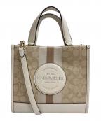 COACHコーチ）の古着「デンプシー トート 22」｜ベージュ
