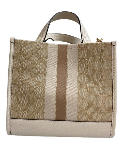 COACH（コーチ）COACH (コーチ) デンプシー トート 22 ベージュの古着・服飾アイテム