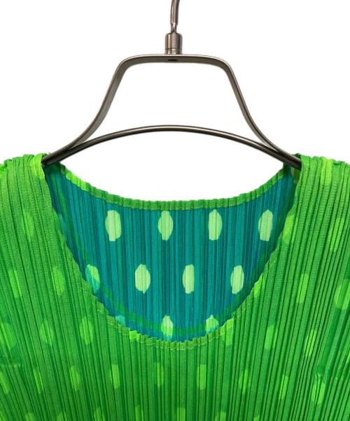 PLEATS PLEASE（プリーツプリーズ）PLEATS PLEASE (プリーツプリーズ) ドットプリーツカットソー グリーン×ブルー サイズ:3の古着・服飾アイテム