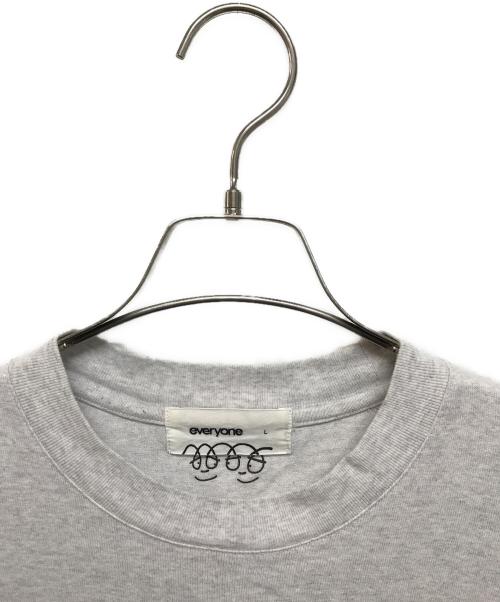 everyone（エブリワン）everyone (エブリワン) ロゴTシャツ グレー サイズ:Lの古着・服飾アイテム