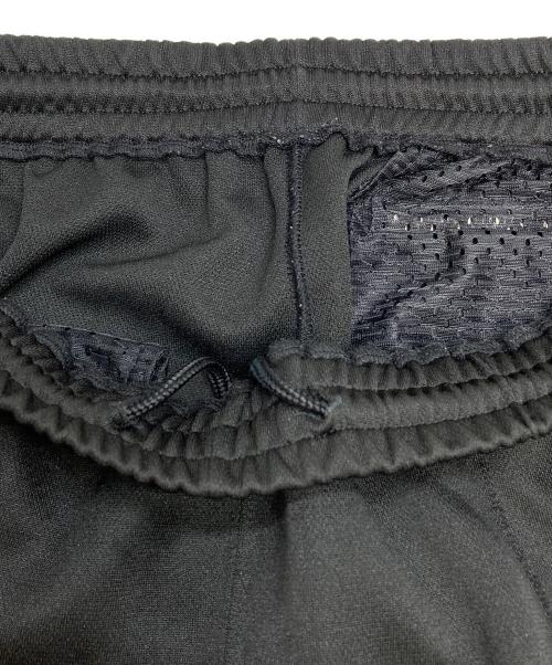 Needles（ニードルズ）Needles (ニードルズ) Beaver (ビーバー) 別注Track Pt-Poly Smooth ブラック サイズ:Mの古着・服飾アイテム