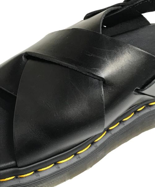 Dr.Martens（ドクターマーチン）Dr.Martens (ドクターマーチン) ZANEクロスベルトサンダル ブラック サイズ:23.5cmの古着・服飾アイテム