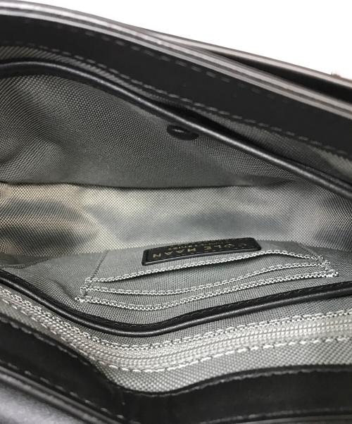 COLE HAAN（コールハーン）COLE HAAN (コールハーン) グランド アンビション クロスボディ ブラックの古着・服飾アイテム