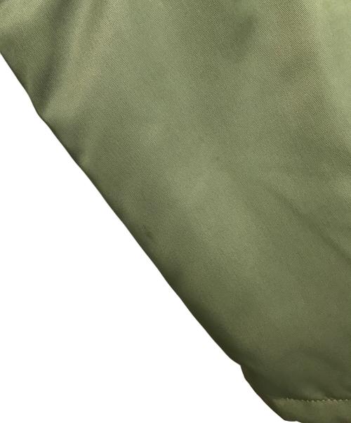 MIU MIU（ミュウミュウ）MIU MIU (ミュウミュウ) ナイロンボンバーコート オリーブ サイズ:Lの古着・服飾アイテム