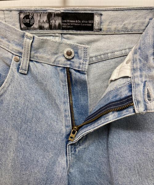 LEVI'S（リーバイス）LEVI'S (リーバイス) Silver Tab BAGGYデニムパンツ ブルー サイズ:W27の古着・服飾アイテム