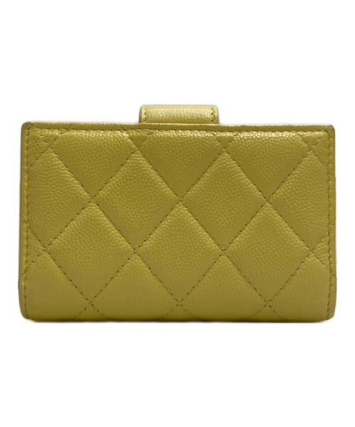 CHANEL（シャネル）CHANEL (シャネル) ココマーク クラシック スモール ウォレット イエローの古着・服飾アイテム