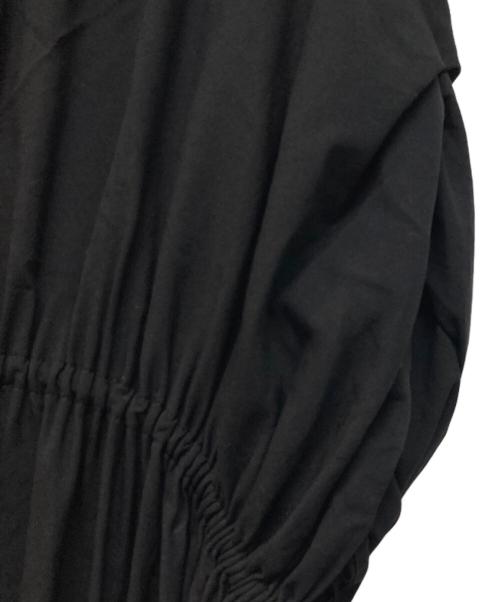 LOHEN（ローヘン）LOHEN (ローヘン) ギャザーティアード ロングワンピース ブラック サイズ:Freeの古着・服飾アイテム