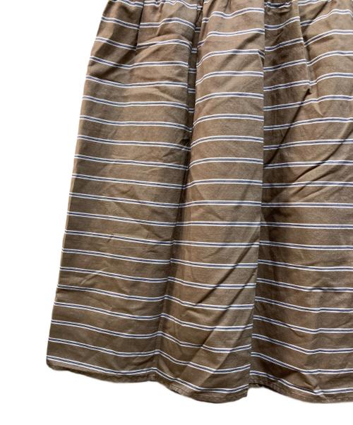 UNTITLED（アンタイトル）UNTITLED (アンタイトル) ストライプワンピース ブラウン サイズ:SIZE 0 未使用品の古着・服飾アイテム