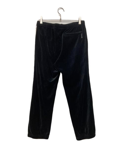 SUPREME（シュプリーム）SUPREME (シュプリーム) 22AW Studded Velour Track Pant ブラック サイズ:Sの古着・服飾アイテム