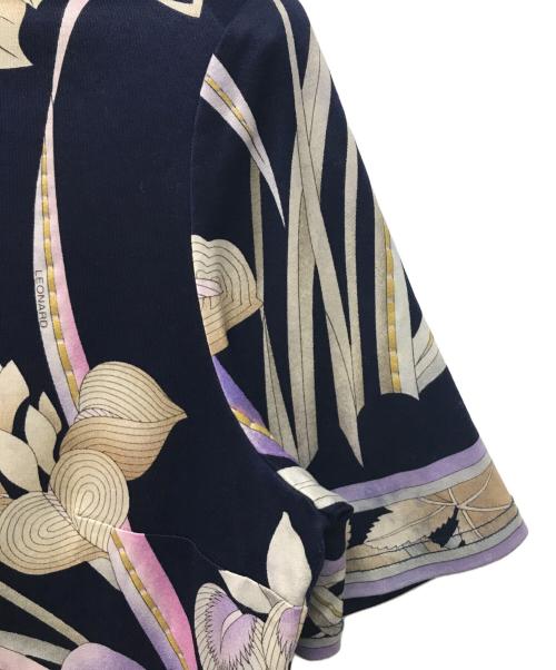 LEONARD（レオナール）LEONARD (レオナール) 花柄ハイネックカットソー ネイビー サイズ:Lの古着・服飾アイテム