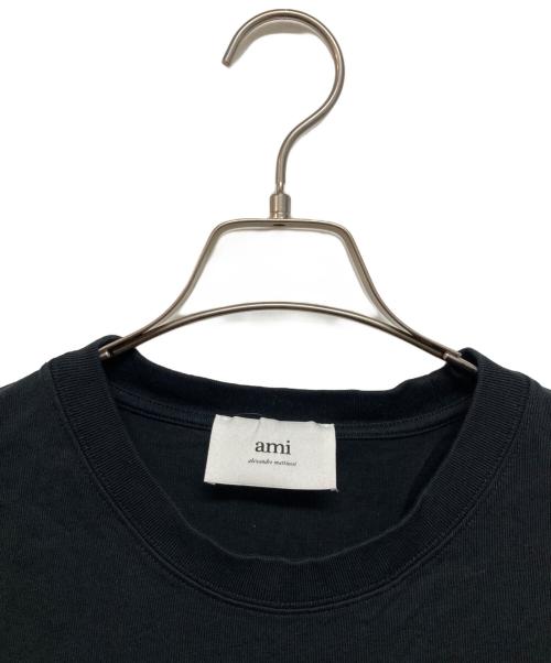 AMI Alexandre Mattiussi（アミアレクサンドルマテュッシ）AMI Alexandre Mattiussi (アミアレクサンドルマテュッシ) RED AMI DE COEUR TSHIRT ブラック サイズ:Mの古着・服飾アイテム