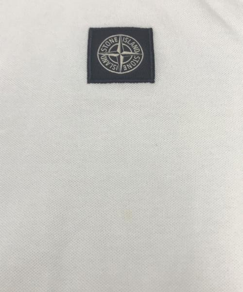 STONE ISLAND（ストーンアイランド）STONE ISLAND (ストーンアイランド) ポロシャツ ホワイト サイズ:Mの古着・服飾アイテム