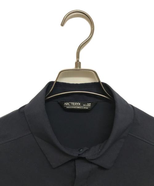 ARC'TERYX（アークテリクス）ARC'TERYX (アークテリクス) Skyline SS Shirt ネイビー サイズ:Sの古着・服飾アイテム