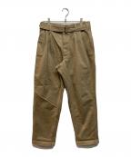 COMOLIコモリ）の古着「ベルテッドチノパンツ」｜ベージュ