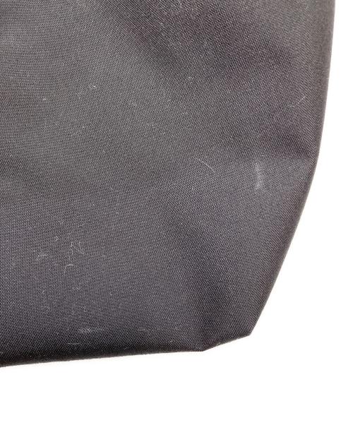 russet（ラシット）russet (ラシット) ファスナー付き/コーデュラナイロントートバッグ ブラックの古着・服飾アイテム