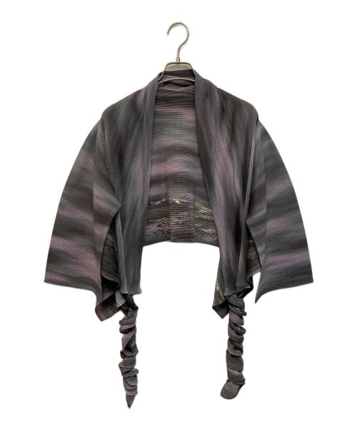ISSEY MIYAKE FETE（イッセイミヤケフェット）ISSEY MIYAKE FETE (イッセイミヤケフェット) プリーツカーディガン グレー サイズ:02の古着・服飾アイテム