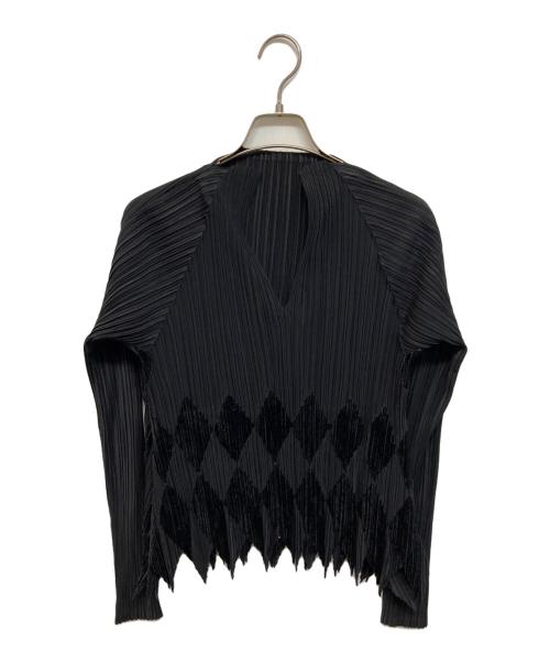 ISSEY MIYAKE FETE（イッセイミヤケフェット）ISSEY MIYAKE FETE (イッセイミヤケフェット) ダイヤ柄プリーツカットソー ブラック サイズ:03の古着・服飾アイテム