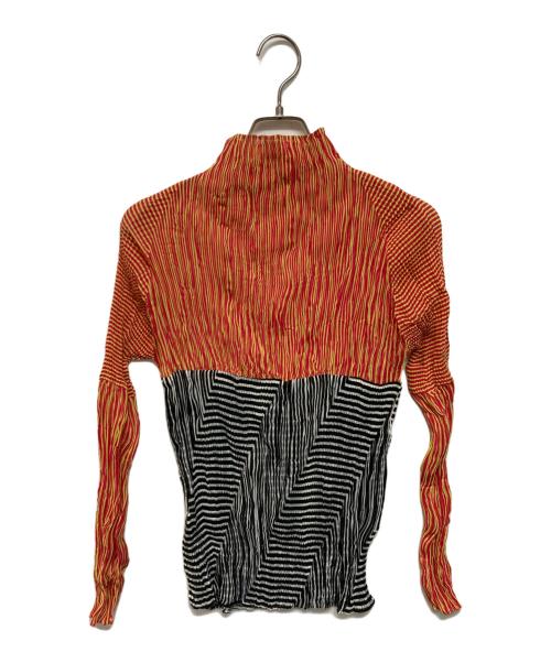 ISSEY MIYAKE（イッセイミヤケ）ISSEY MIYAKE (イッセイミヤケ) 切替プリーツカットソー ピンク×ブラック サイズ:2の古着・服飾アイテム