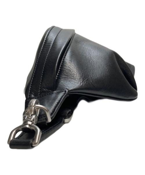 aniary（アニアリ）aniary (アニアリ) レザーボディーバッグ ブラックの古着・服飾アイテム