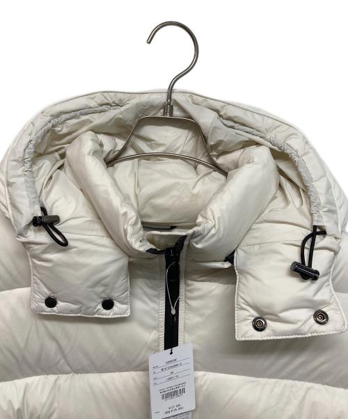 TATRAS（タトラス）TATRAS (タトラス) BORBORE ダウンジャケット アイボリー サイズ:04 未使用品の古着・服飾アイテム