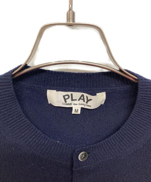 PLAY COMME des GARCONS（プレイコムデギャルソン）PLAY COMME des GARCONS (プレイコムデギャルソン) DOUBLE HEART LADIE'S' CARDIGAN ネイビー サイズ:SIZE Mの古着・服飾アイテム