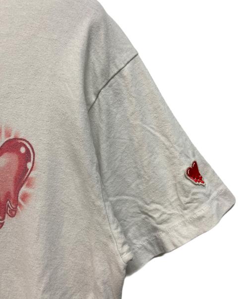 EMOTIONALLY UNAVAILABLE（エモーショナリー・アンアベイラブル）EMOTIONALLY UNAVAILABLE (エモーショナリー・アンアベイラブル) AIRBRUSH MEMORY S/S TEE ホワイト サイズ:Lの古着・服飾アイテム
