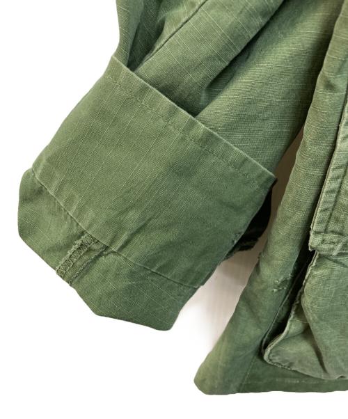 US ARMY（ユーエスアーミー）US ARMY (ユーエスアーミー) 60s 4thジャングルファティーグ ジャケット カーキ サイズ:Mの古着・服飾アイテム