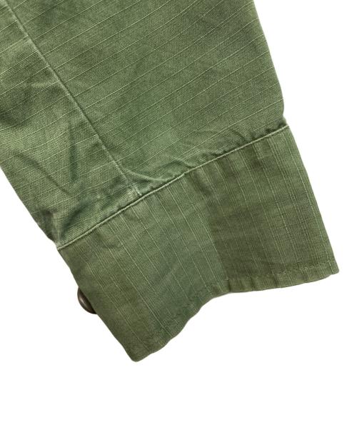 US ARMY（ユーエスアーミー）US ARMY (ユーエスアーミー) 60s 4thジャングルファティーグ ジャケット カーキ サイズ:Mの古着・服飾アイテム