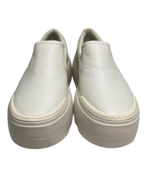 UGG（アグ）UGG (アグ) マリン メガ スリッポン ホワイト サイズ:24.5cmの古着・服飾アイテム