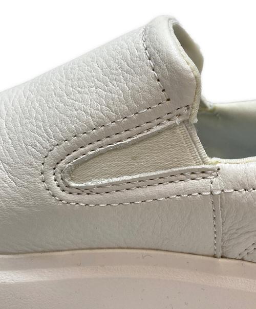 UGG（アグ）UGG (アグ) マリン メガ スリッポン ホワイト サイズ:24.5cmの古着・服飾アイテム