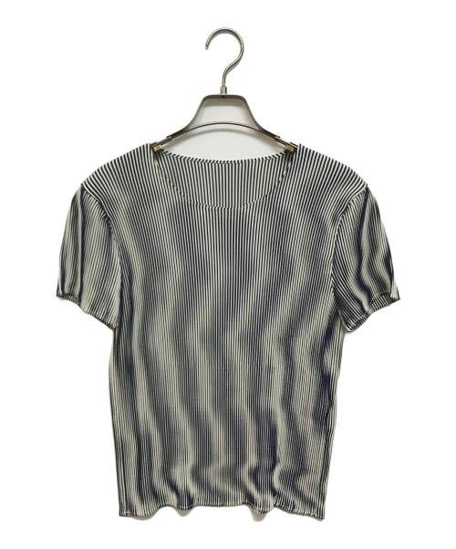 ISSEY MIYAKE（イッセイミヤケ）ISSEY MIYAKE (イッセイミヤケ) プリーツブラウス ホワイト×ネイビー サイズ:Mの古着・服飾アイテム