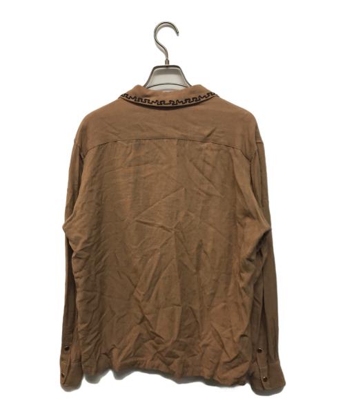 TOGA VIRILIS（トーガ ビリリース）TOGA VIRILIS (トーガ ビリリース) Cord embroidery shirt ベージュ サイズ:SIZE 44の古着・服飾アイテム