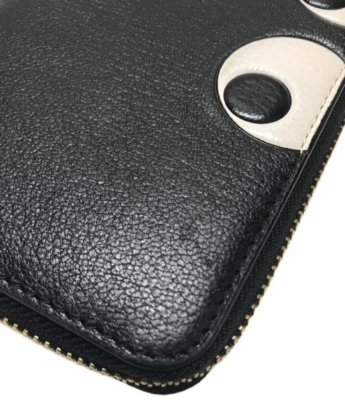 ANYA HINDMARCH（アニヤ・ハインドマーチ）ANYA HINDMARCH (アニヤ・ハインドマーチ) Large Zip Round Wallet Eyes in Capra ブラックの古着・服飾アイテム