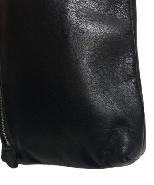 kawa-kawa（カワカワ）kawa-kawa (カワカワ) 2WAYがま口スマホショルダーバッグ ブラックの古着・服飾アイテム